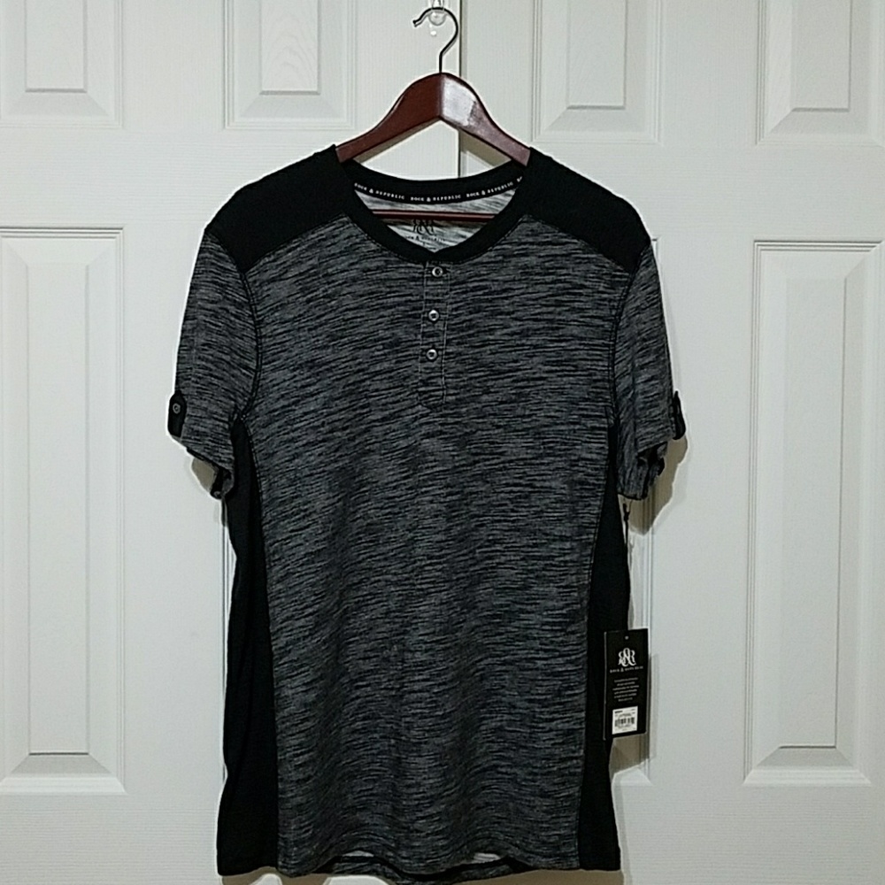 🎈SALE🎈Rock & Republic henley t-shirt